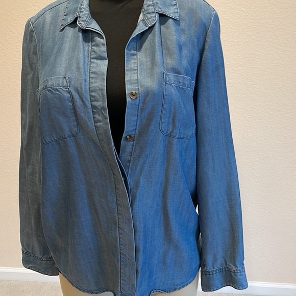 C&C California Tops - C&C California long sleeve denim shirt